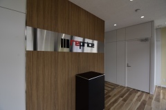 entrance13